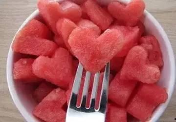 怀孕梦见吃坏瓜,吃坏瓜的寓意与启示