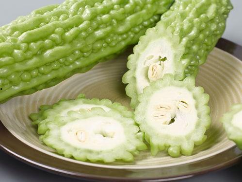 吃瓜小草,揭秘娱乐圈那些不为人知的幕后故事