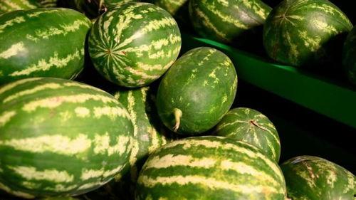 西庄吃瓜事件,一场引发社会热议的乡村奇闻